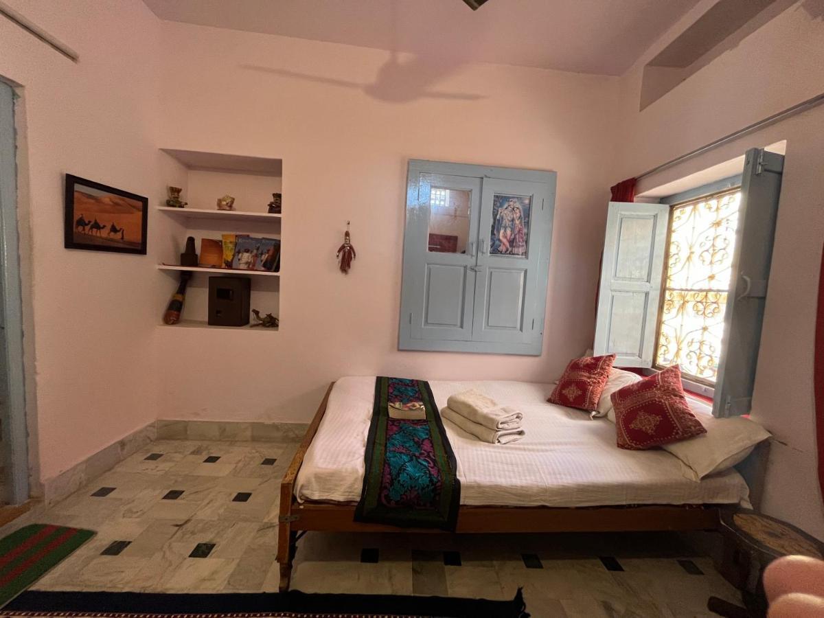 Hostel Marigold Home Stay Jaisalmer Habitación foto